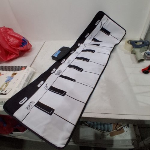 COOLPLAY MUSICAL PIANO PLAY MAT - BLACK\WHITE image 2