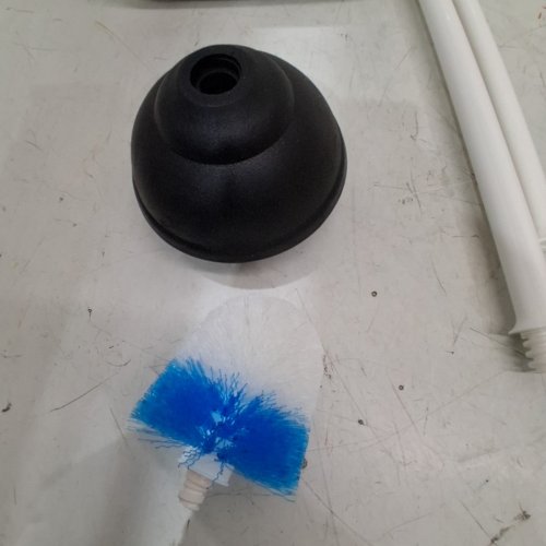 OXO GOOD GRIPS TOILET BRUSH AND PLUNGER HOLDER image 4