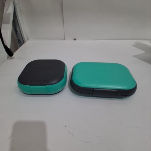 2PC BENTGO CHILL LUNCH BOX AND MINI BOX CONTAINERS WITH ICE PACKS - GREEN/GREY (MODEL: 1997883) image 3