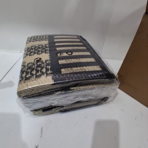GARVEE REVERSIBLE PLASTIC STRAW WATERPROOF OUTDOOR AREA RUG - 8FT X 10FT - BROWN/TAN (MODEL: 34CWEHUN) image 3