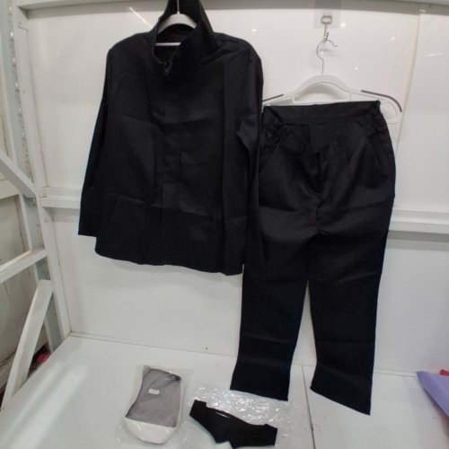 4PC KIDS GOJO SATORU HALLOWEEN COSTUME WITH WIG - SMALL - BLACK image 2