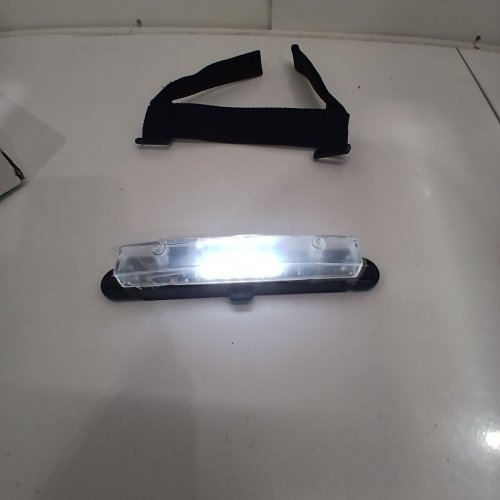 MULTIPURPOSE BATTERY POWERED LED LIGHT BAR WITH STRAP - 7" image 3