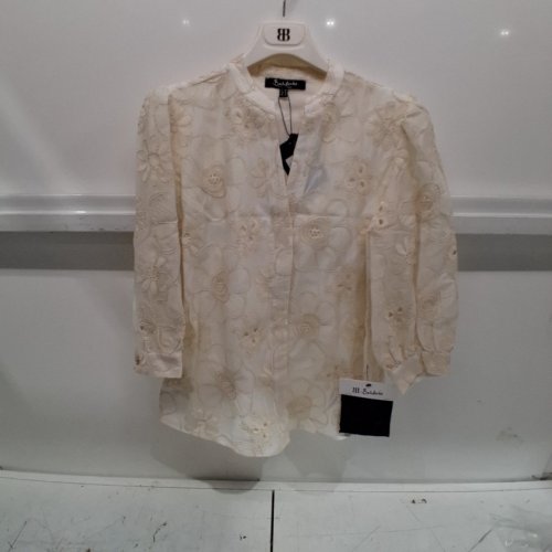WOMEN'S BARILOCHE LACE EMBROIDERED BLOUSE - SMALL / MEDIUM - 38 - OFF-WHITE / FLORAL (STYLE : BIEL) image 2