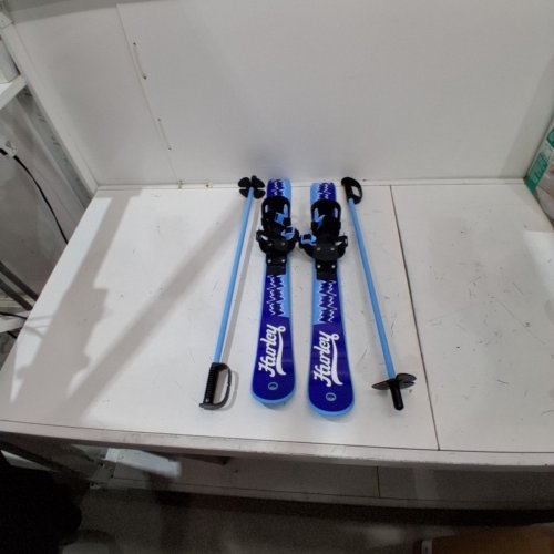 KID'S HURLEY SNOW WHIZ BEGINNER SKI SET - 27.25"X3.5" - BLUE image 2
