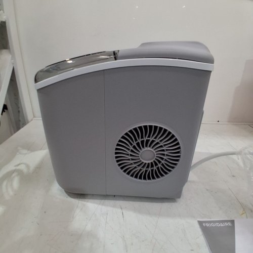 FRIGIDAIRE COMPACT COUNTERTOP ELECTRIC ICE MAKER - MAKES 26LBS OF ICE/DAY - SILVER (MODEL: EFIC189-B-SILVER) image 7