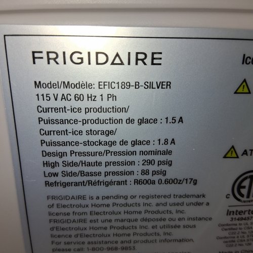 FRIGIDAIRE COMPACT COUNTERTOP ELECTRIC ICE MAKER - MAKES 26LBS OF ICE/DAY - SILVER (MODEL: EFIC189-B-SILVER) image 8