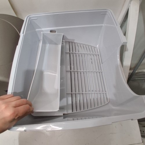 OMEGA PAW SELF-CLEANING LITTER BOX - GRAY image 4