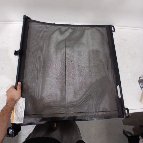 VERASTE EXTRA WIDE RETRACTABLE GATE WITH LOCK FOR PETS AND BABIES - 33" X 120" - BLACK (MODEL: SH20.006B03H) image 3