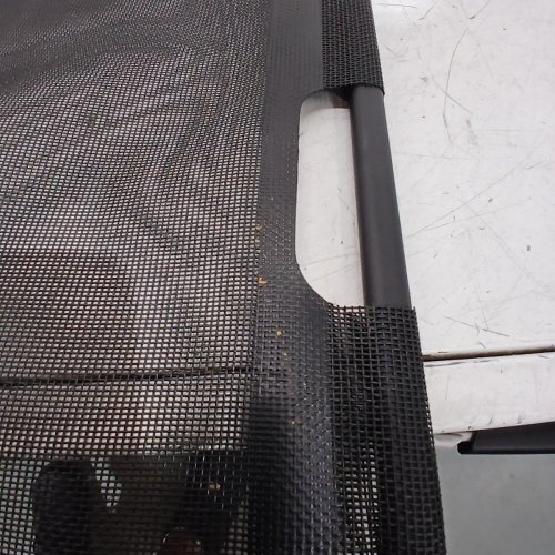 VERASTE EXTRA WIDE RETRACTABLE GATE WITH LOCK FOR PETS AND BABIES - 33" X 120" - BLACK (MODEL: SH20.006B03H) image 4