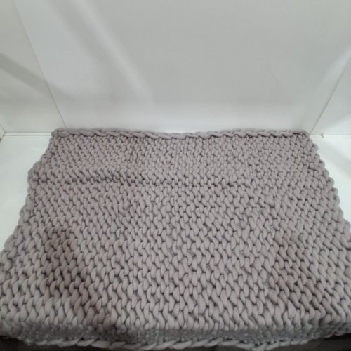 CHUNKY KNIT THROW - 4FT X 4FT - LIGHT GRAY image 2
