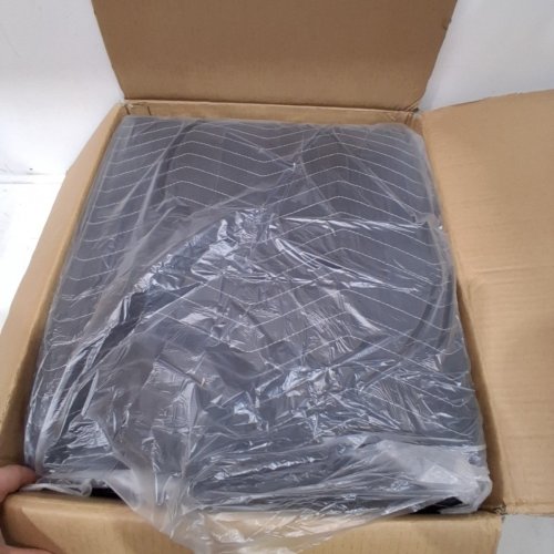 GROMMETED SOUND DAMPENING BLANKET - 96"X 80" - BLACK (MODEL: YB066) image 2