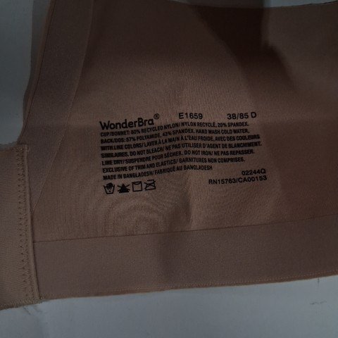 WOMEN'S WONDERBRA SMOOTH COMFORT WIRELESS BRA - 38/85 D - NUDE (STYLE: E1659) image 2