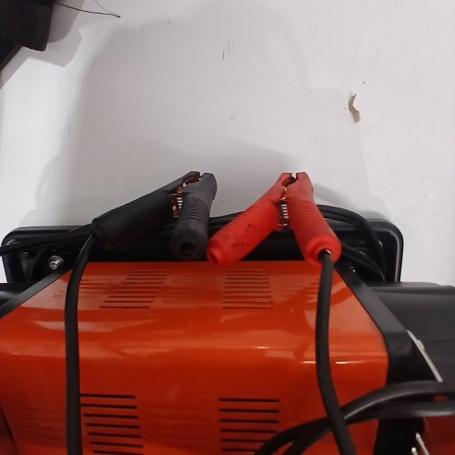 HEAVY DUTY AIR COMPRESSOR WITH DUAL-CYLINDER PORTABLE TIRE INFLATOR, OFFROAD AIR PUMP WITH ADAPTERS FOR TRUCKS CAR SUV 4 X 4 VEHICLE RV -10.6 CFM 12V 150PSI - ORANGE/BLACK (MODEL: YD-127-C) image 3