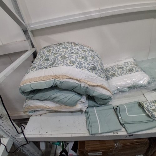9PC MADISON PARK COMFORTER BED SET WITH DECORATIVE PILLOW - KING - GREEN/MULTICOLOURED image 5