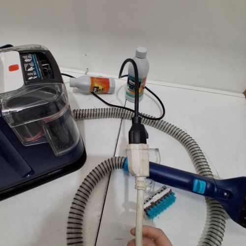 SHARK STAINSTRIKER PORTABLE CARPET CLEANER & UPHOLSTERY CLEANER - BLUE/GREY (MODEL: PX200C V5) image 2