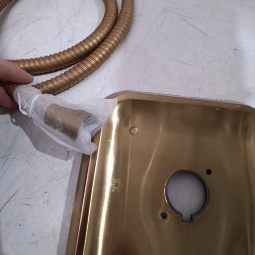 MOEN RONAN SINGLE-HANDLE MODERN SHOWER FAUCET WITH SQUARE HANDHELD RAIN SHOWER SPRAY HEAD FEATURING MAGNETIX - BRONZED GOLD - (MODOEL: 82023BZG) image 3