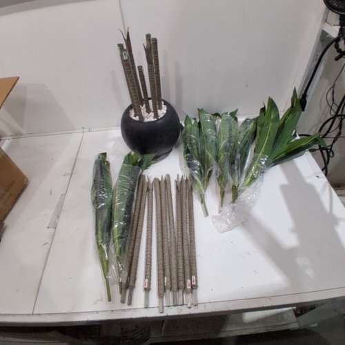 DECORATIVE ARTIFICIAL PLANT STEMS - GREEN/BROWN image 2