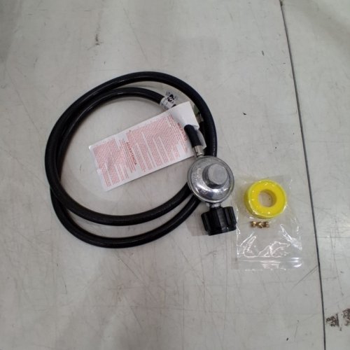 LOW-PRESSURE PROPANE REGULATOR AND HOSE ASSEMBLY - 3FT (MODEL: T3) image 2