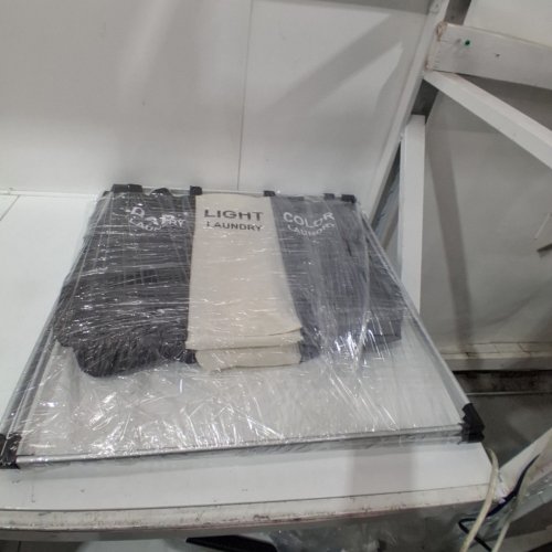 HOMEST LAUNDRY BASKET WITH 3 SECTIONS image 4