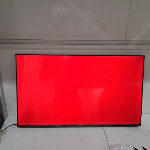 PHILIPS 4K UHD QLED ROKU SMART TV - 50" (MODEL: 50PQL7676) image 3