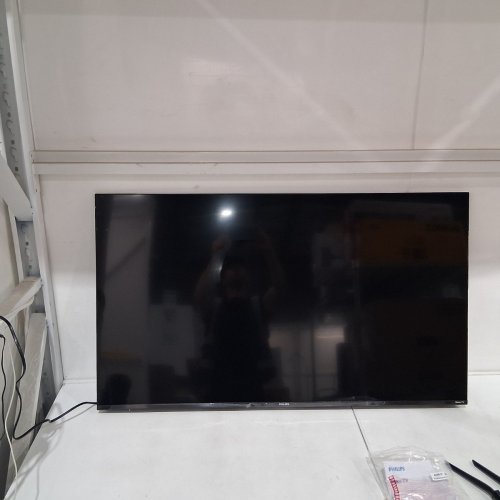 PHILIPS 4K UHD QLED ROKU SMART TV - 50" (MODEL: 50PQL7676) image 11