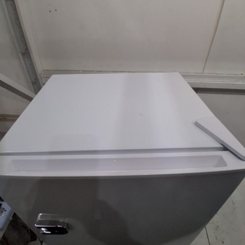 FRIGIDAIRE COMPACT MINI FRIDGE WITH CHILLER AND ERASER BOARD DOOR - 3.2CU.FT. - WHITE (MODEL: EFR331-WHITE-6COM) image 7