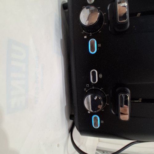 OSTER EXTRA-WIDE SLOTS 4-SLICE TOASTER - BLACK (MODEL: OTST-00MNBK4S-GB24) image 2