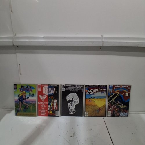 10 ASSTD DC COMIC BOOKS - WONDER WOMAN #59, BLACK CANARY #1, JUSTICE LEAGUE #70, JUSTICE LEAGUE OF AMERICA #71, SUPERMAN: THE MAN OF STEEL #5, #21, SUPERMAN #335, HAWK AND DOVE #28, LOBO'S BACK #1, BATMAN: GOTHAM NIGHTS #3 - VARIOUS AUTHORS image 4