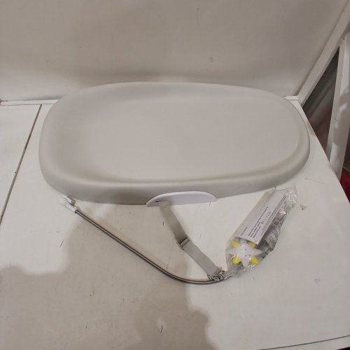 SKIP HOP NURSERY STYLE BABY CHANGING PAD, WIPEABLE CHANGE PAD - 31.5" X 18.25" X 2.5" - GREY (MODEL: 304050-KAZ01) image 2