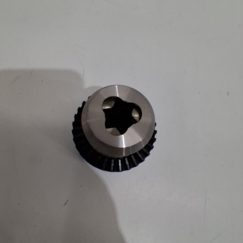 HHIP CLASSIC DRILL CHUCK - 1/32" - 1/2" - JT33 SHANK - SILVER/BLACK (MODEL: 3700-0102) image 3