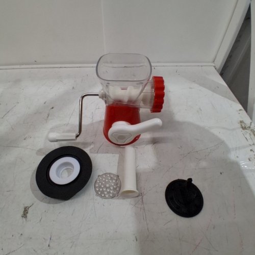 HUAMEI MANUAL HAND-CRANK MINCER - RED AND WHITE (MODEL: LH-22CW) image 3