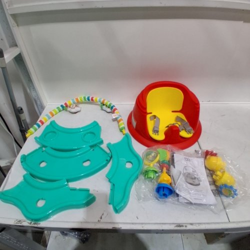 BRIGHT STARTS 3-IN-1 SUPERSEAT PLAYFUL PARADISE ACTIVITY SEAT WITH TOYS - 6+ MONTHS - MULTICOLOR (MODEL: 16979) image 2