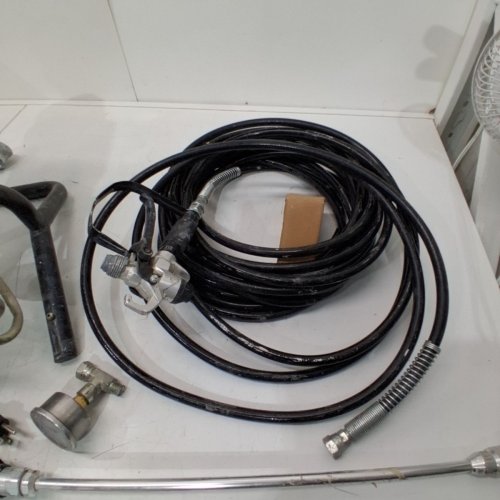 STAND HIGH EFFICIENCY ELECTRIC AIRLESS SPRAYER FOR A FINE AND EVEN PAINTING EFFECT - 3000PSI - 120V - BLACK (MODEL: RP8628) image 5