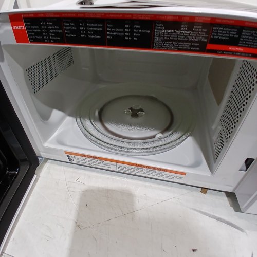 GALANZ RETRO STYLE COUNTERTOP MICROWAVE OVEN - 0.7CU.FT. - WHITE (MODEL: GLCMKZ07WER07) image 5