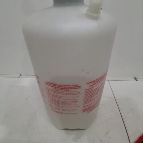 CHAPIN PRO SERIES POLY 2-GALLON SPRAYER - WHITE (MODEL: 26021XP) image 3