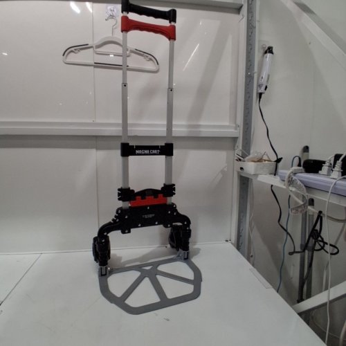 MAGNA CART 6 WHEEL FOLDING HAND TRUCK - 16" WIDE 150LBS CAPACITY - BLACK/RED (MODEL: 1718598) image 3