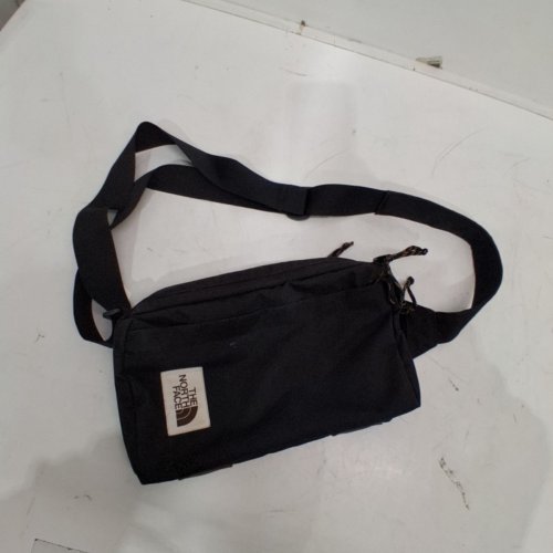 THE NORTH FACE FIELD SLING BAG - BLACK image 2