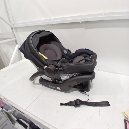 GRACO SNUGRIDE 35 LITE LX INFANT CAR SEAT - 4-35LBS CAPACITY - GOTHAM FASHION BLACK/GREY (MODEL: 2143034) image 3