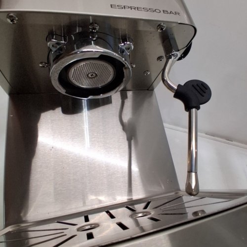 BELLUCCI ESPRESSO BAR HIGH EFFICIENCY ESPRESSO MAKER WITH BUILT-IN MILK FROTHER - STAINLESS STEEL image 10