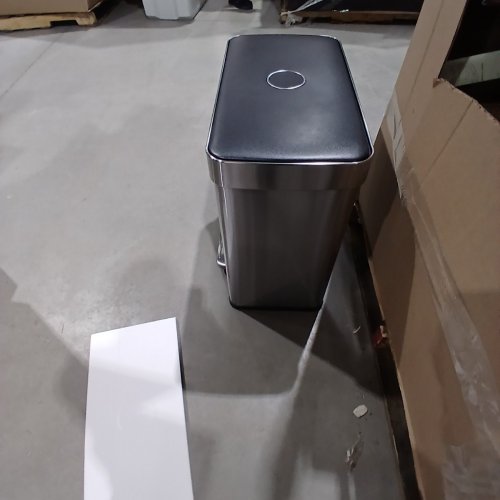 AMAZON BASICS RECTANGULAR RECYCLING AND TRASH STEP GARBAGE CAN - 60L - STAINLESS STEEL image 3