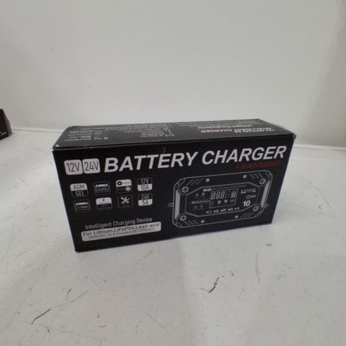 YONHAN BATTERY CHARGER AND MAINTAINER - 12V 10A / 24V 5A - RED/BLACK (MODEL: H-10CD) image 4