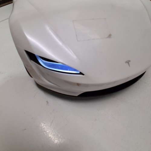 MATTEL TESLA ROADSTER REMOTE CONTROL CAR - WHITE AND BLACK (MODEL: HYG78) image 2