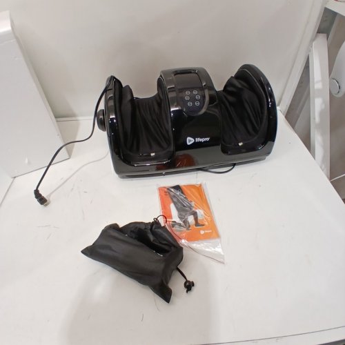 LIFEPRO SHIATSU KNEADING AND ROLLING MASSAGER WITH REMOTE - BLACK (MODEL: CA-LP-RLXTX-BLK) image 3