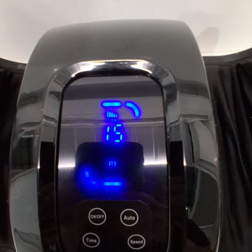 LIFEPRO SHIATSU KNEADING AND ROLLING MASSAGER WITH REMOTE - BLACK (MODEL: CA-LP-RLXTX-BLK) image 2