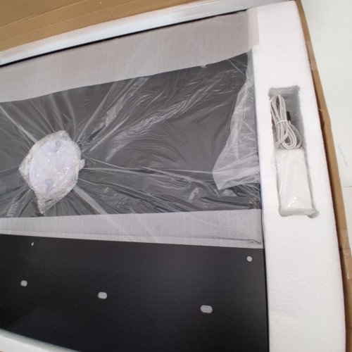 MOONEE HOLLYWOOD VANITY MIRROR WITH 3 COLOUR LIGHTING OPTIONS AND USB CHARGING PORTS -23" X 18" - (MODEL: HLW-5846) image 3