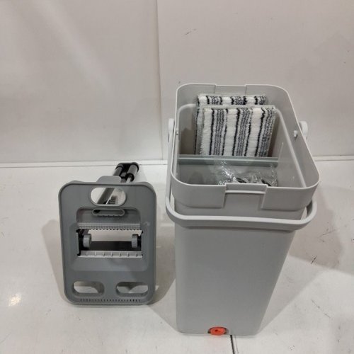 KUBUCHEE SEPARATION MOP BUCKET SET WITH STAINLESS STEEL ROD AND ULTRA-FINE FIBER CLOTH- GREY/WHITE (MODEL: 0862) image 3