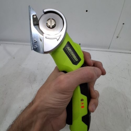 NOHITU CORDLESS ELECTRIC SCISSORS - 4V - GREEN (MODEL: SM-5001) image 2