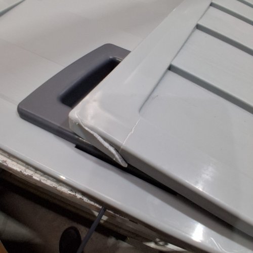 PLASTIC STORAGE BOX WITH LID - 75 GAL - GREY image 4