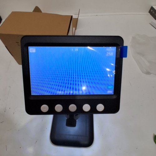 LED DIGITAL MICROSCOPE WITH 5X-1000X MAGNIFICATION, USB POWERED - 4.3" - BLACK image 2