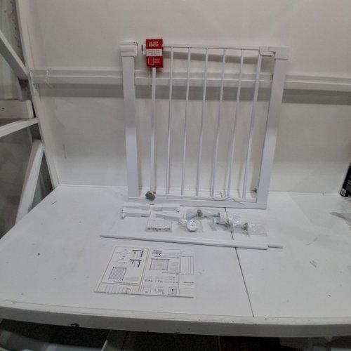 SAFETY 1ST EASY INSTALL WALK THROUGH BABY GATE - 29" - 38" X 28" - WHITE (MODEL: GA105CWHOF2) image 2